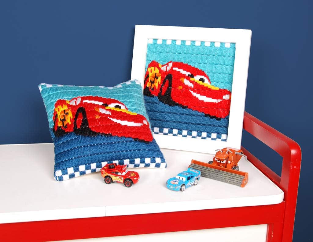 Kit coussin Disney Cars en canevas imprimé au point lancé – Image 2
