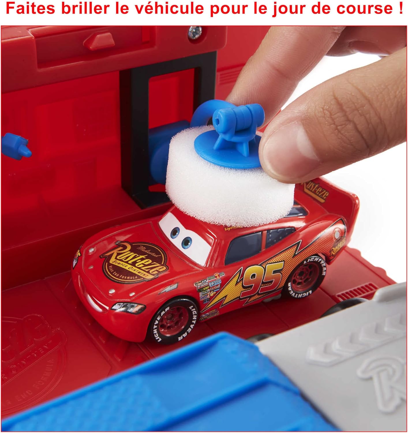 Disney Pixar Cars : coffret Mack transformable 2 en 1 avec atelier HDC75 – Image 3