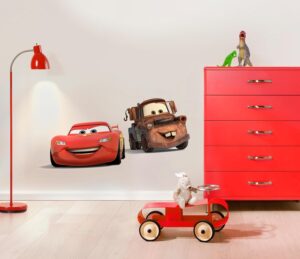 Sticker mural Cars Amis réutilisable 50 x 70 cm