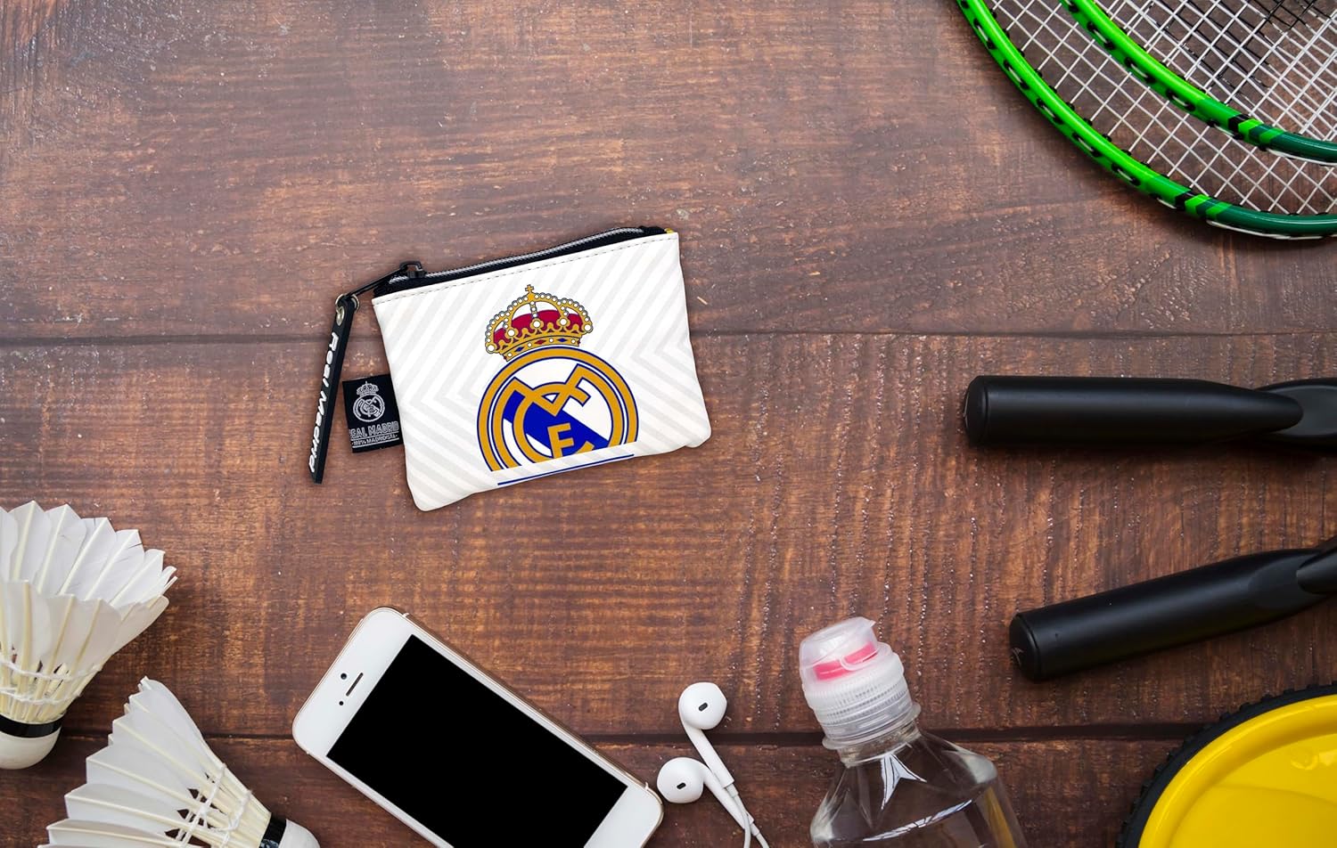 Porte-monnaie blanc Real Madrid avec poignée décorée – Image 4