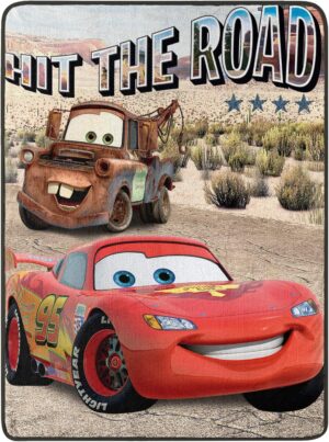 Couverture Disney Pixar Cars en micro raschel Hit The Road 46 152,4 cm