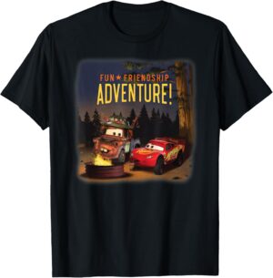 T-shirt Disney et Pixar Cars Adventure Fun Friendship avec Lightning McQueen et Mater