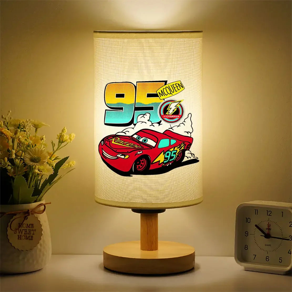 Lampe de chevet Cars avec McQueen 95