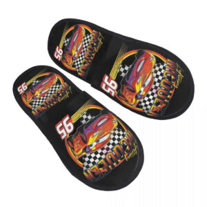 Pantoufles rétro Cars, tailles 39-41 et 42-45