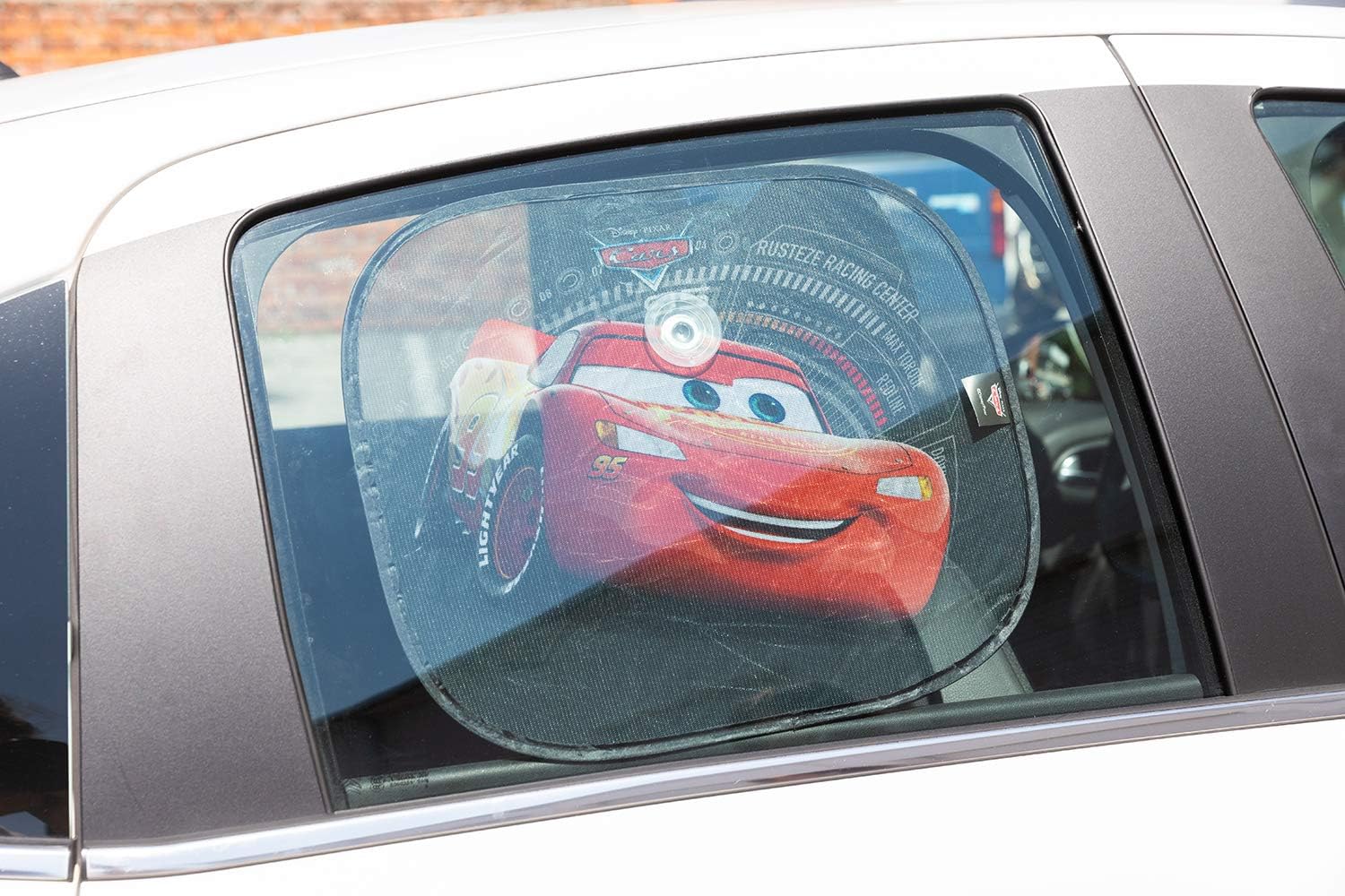 Pare-soleil enfant Cars avec Flash McQueen – Image 2