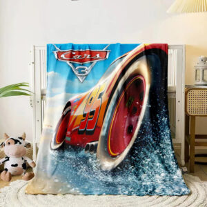 Plaid Cars 3 disponible en 80cm x 120cm, 130cm x 150cm et 150cm x 200cm