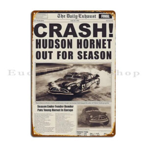 Cars - Plaque décorative en métal article journal Crash Hudson Hornet