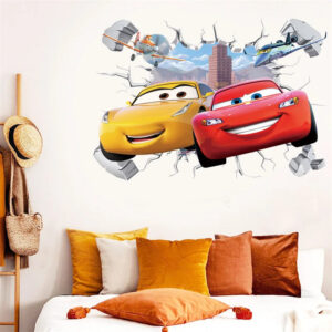 Sticker mural Cars avec McQueen et Cruz Ramirez