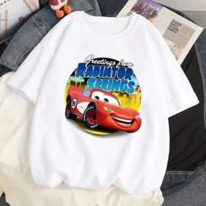 T-shirt Cars avec McQueen et décor Radiator Springs